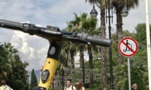 Власти Сочи бойкотируют электросамокаты