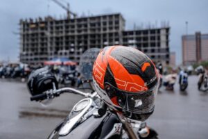 В Сочи полицейский разбился на мотоцикле, который ищет Интерпол