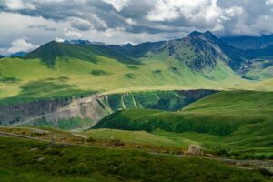 Поиски пропавшей в горах Адыгеи девочки остановлены