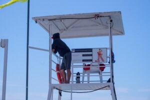 На курортах Краснодарского края запретили купаться в море
