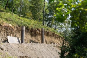 До конца октября в Сочи восстановят разрушенную оползнем дорогу на улице Шаумяна