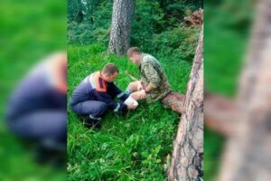 На Кубани спасатели прошли 40 километров через лес и горы, чтобы эвакуировать туриста