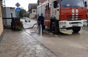 Залповый ливень разрушил мосты, затопил дома и соцобъекты в Туапсинском районе