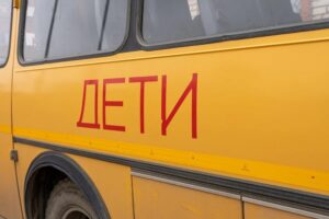 Шесть автобусных остановок построили вблизи краснодарских школ