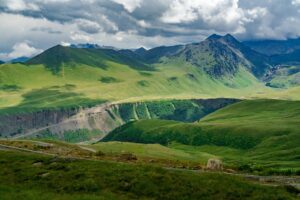 В Сочи проходят масштабные учения по поиску и спасению детей