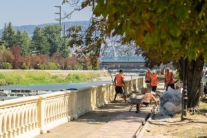 В Сочи на маршруте «Две реки — одно море» лавочки спрячут в карманы