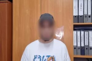 В Кореновске молодежь развлекалась, кидая петарды под ноги пенсионеру
