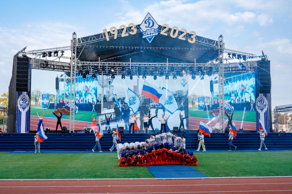 PCVR-11711.jpg