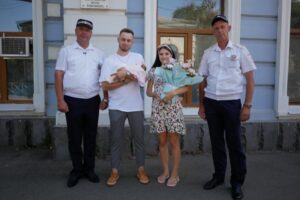 В Краснодаре полицейские экстренно сопроводили роженицу в больницу