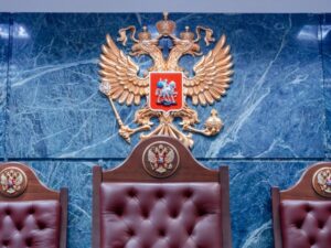 В Краснодаре суд вернул отобранную у вдовы бойца СВО квартиру
