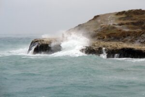 Бархатный сезон под угрозой: на Кубани остывают моря
