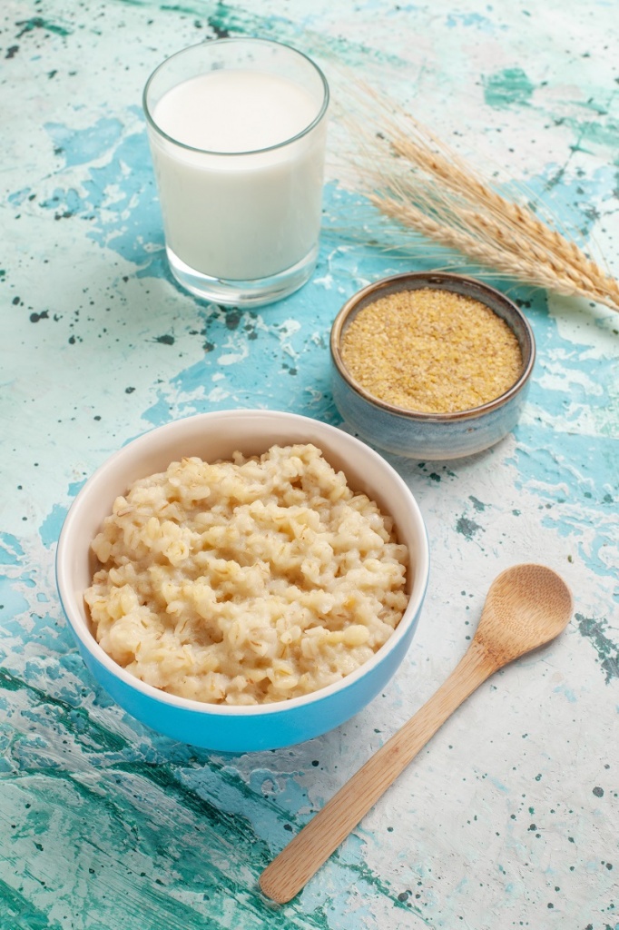 front-view-porridge-milk-blue-surface-breakfast-milk-meal-food.jpg front-view-porridge-milk-blue-surface-breakfast-milk-meal-food.jpg