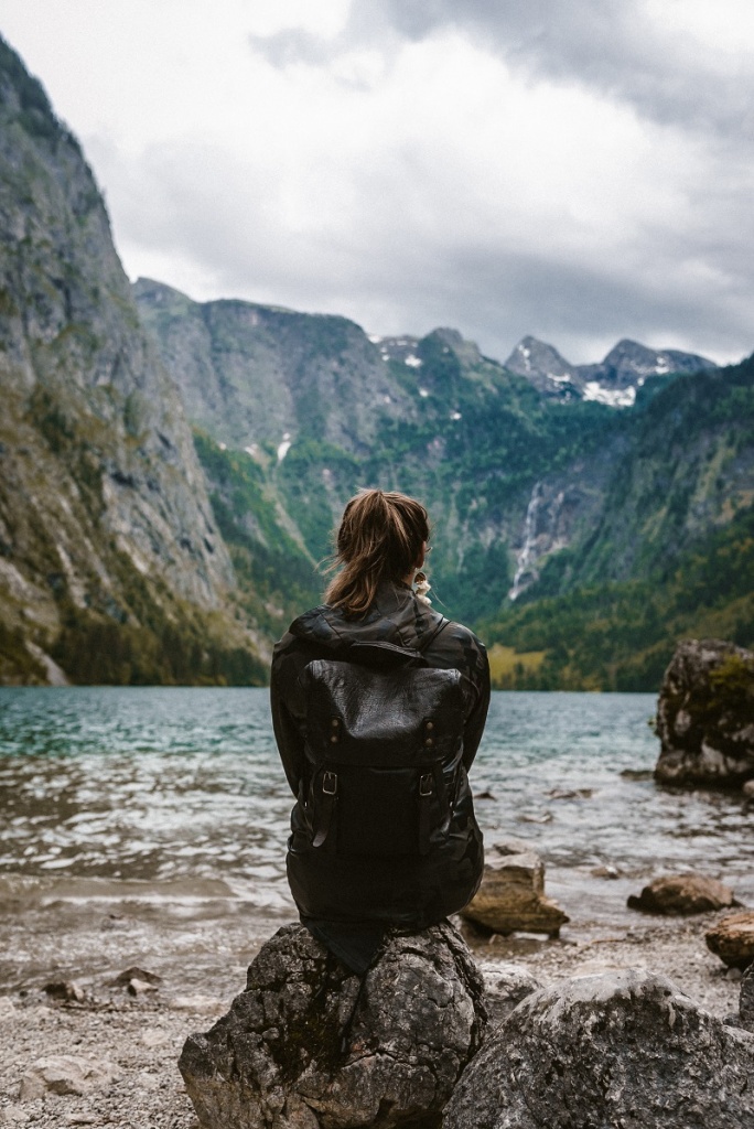 karsten-winegeart-I0DbeQE-v5E-unsplash.jpg