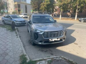 В Темрюке полуторатонный внедорожник сбил юного пешехода