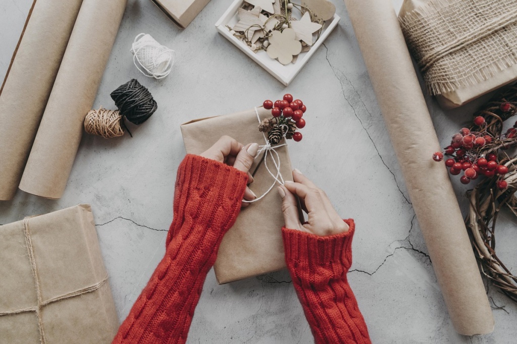 close-up-hands-wrapping-presents.jpg