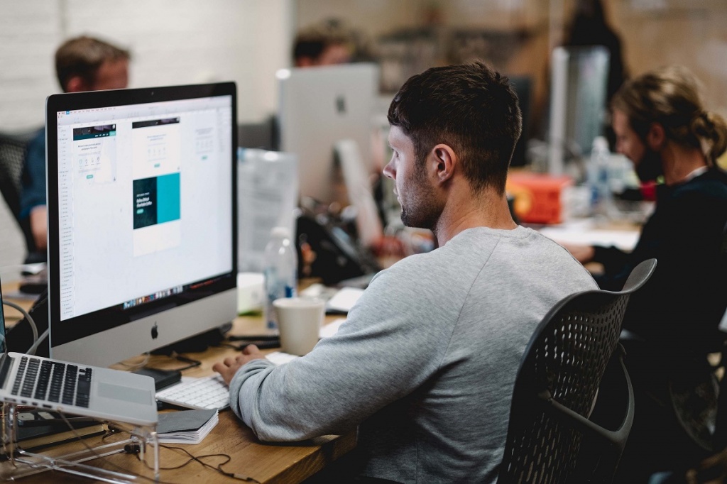 studio-republic-fotKKqWNMQ4-unsplash.jpg studio-republic-fotKKqWNMQ4-unsplash.jpg