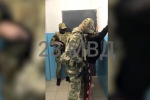 Оперативники задержали на Кубани поджигателя элитной иномарки