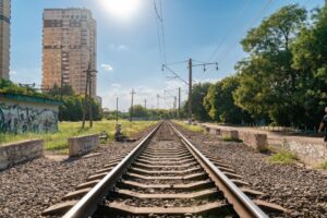 Прокуратура нашла дефекты на железнодорожных переездах Кубани