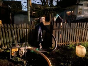 В Крымском районе Кубани всю ночь боролись с последствиями сильного дождя