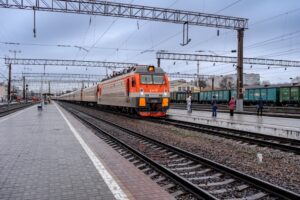 Запущен дополнительный поезд из Анапы в Керчь