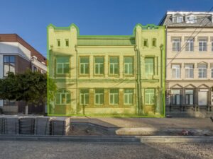 В Армавире продали историческое здание женской гимназии за 15,3 млн рублей