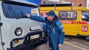 «На фронте нужнее»: сотрудник «Краснодаргоргаза» отдал свой УАЗ на СВО