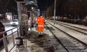 Мэр Краснодара призвал горожан сидеть дома из-за ледяных дорог