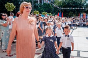 Педагогам Новороссийска компенсируют аренду жилья до 15 тысяч рублей ежемесячно