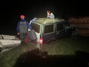 Семья с ребенком едва не утонула в поднявшейся реке в Геленджике