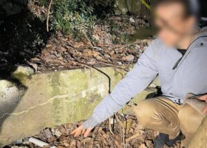 Задержанный наркозакладчик выпрыгнул на ходу из полицейской машины в Сочи