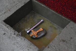 Закладной камень в основание строящегося храма освятили в Новороссийске