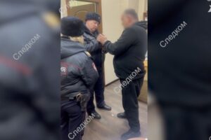 Суд арестовал организатора поездки на автобусе, попавшем в жесткое ДТП на Кубани