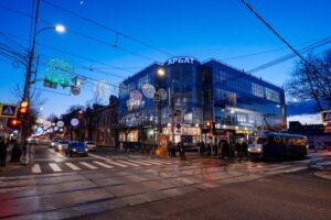 Убийство в центре Краснодара, угрозы школе и мосту, Сережа в аренду: главное к вечеру 1 марта на Кубани