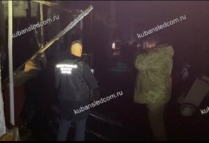 Следователи проводят проверку из-за гибели человека во время пожара в Армавире