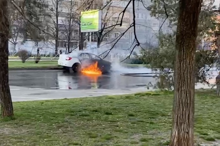 машина.jpg машина.jpg