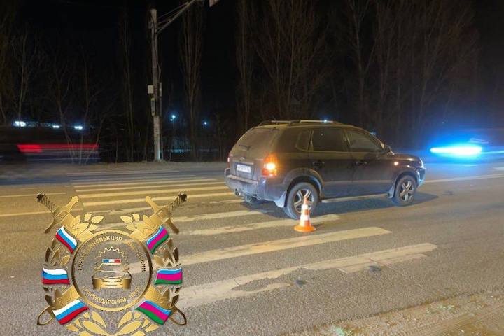 Водитель иномарки сбил школьницу на пешеходном переходе в Краснодаре