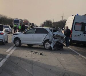 Житель Краснодара организовал массовую аварию в Адыгее