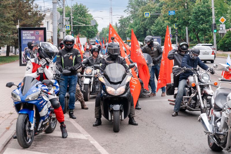 12.jpeg 12.jpeg