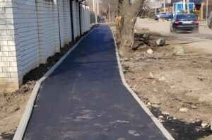 Более 20 новых тротуаров появятся в Краснодаре до конца сентября