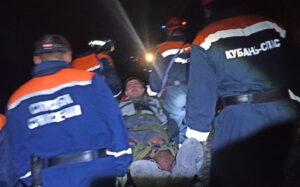 Мужчина сорвался со скалы на каменистый пляж в районе «300 ступеней» в Анапе