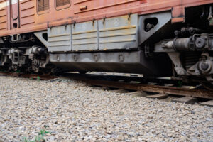 Поток воздуха от проходящего поезда сбил с ног ребенка в Сочи