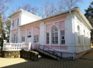 Старинную дачу под Геленджиком признали памятником архитектуры