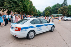 Сотрудники ППС спасли мужчину, упавшего в пруд в городском парке Новороссийска
