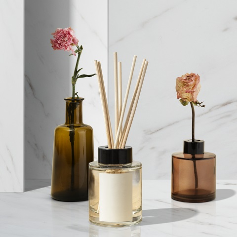 aromatic-oil-diffuser-bottle-spa-product.jpg Диффузор с аромалочками