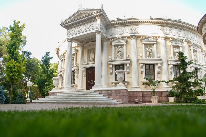 Старый парк в Кабардинке 