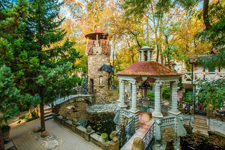 Старый парк в Кабардинке 