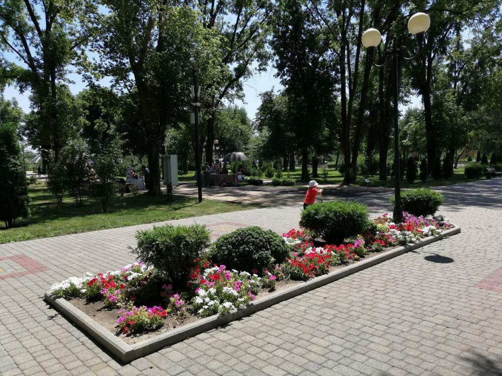 Парк Комсомольский в станице Динской 