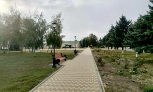 В Белоглинском районе Кубани благоустроили зеленую зону