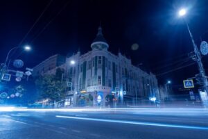 Краснодар в огнях: завораживающие фотографии ночного города