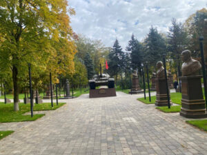 В пригороде Краснодара благоустроили сквер памяти Героев-танкистов